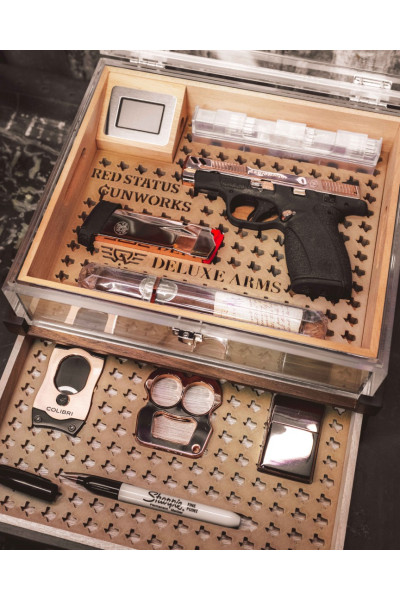 Limited Edition Rose Gold Plated Executive Bodyguard Humidor Set